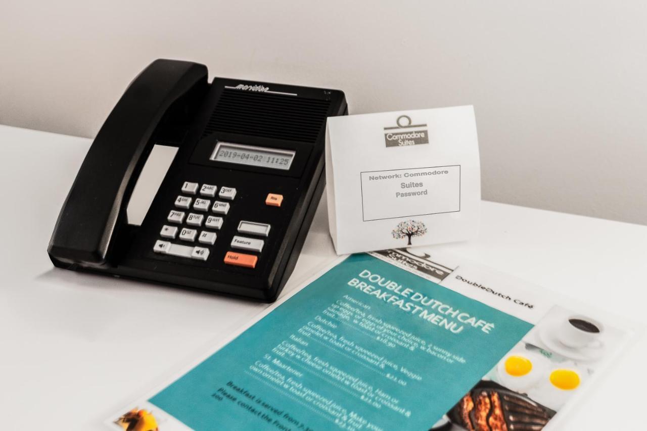 Commodore Suites Симпсън Бей Екстериор снимка